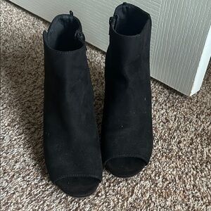 Old Navy Black Peep-Toe Block Heel Ankle Boots